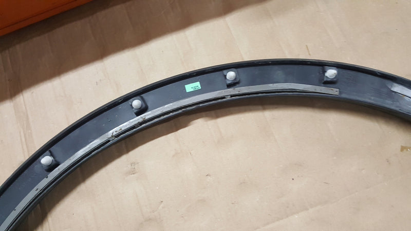 Listwa przednia lewa AUDI Q3 I 8U0 przód lewy 8U0853717