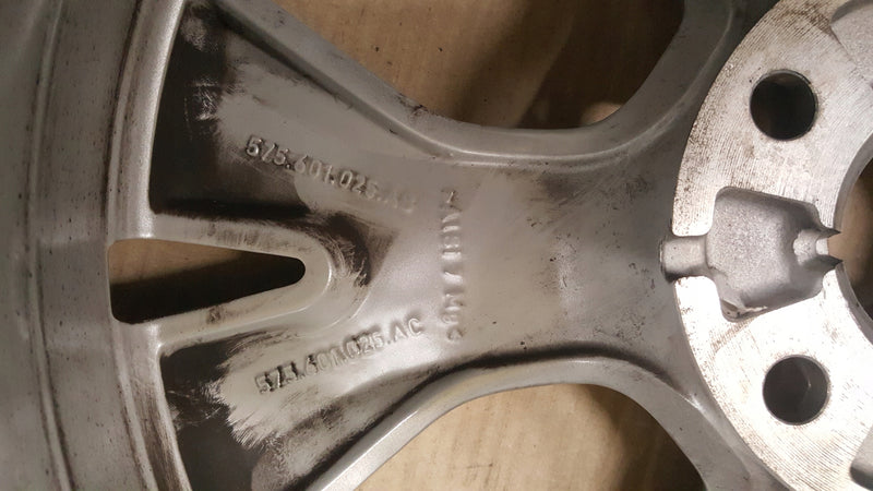 SEAT FELGA ALUMINIOWA 7JX18 ET45 575601025AL