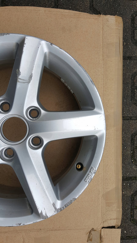 Felgi aluminiowe OEM VW Golf 5 6 7 Caddy 6x15 et43 5x112