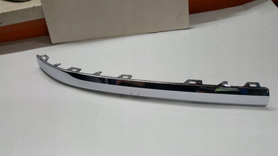 Listwa chrom zderzaka przedniego lewa strona VW TOUAREG 7P6853253 demontaż