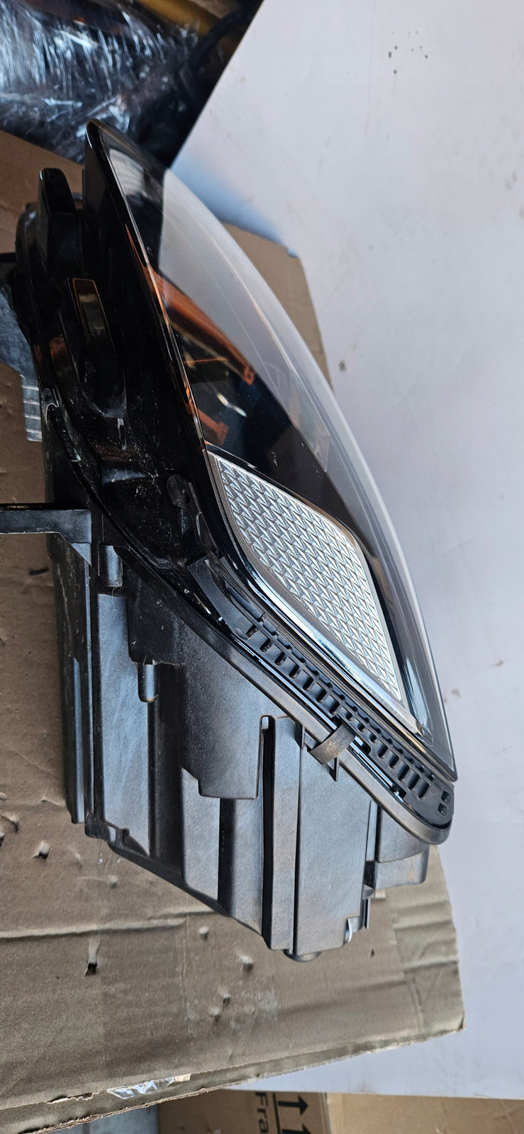 8W0941035E IDEAŁ! Lewy kompletny LED Matrix Audi A4 B9 LIFTING