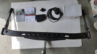 NOWY! AUDI Q2 81A HAK HOLOWNICZY MODUŁ WIĄZKA KOMPLET 81A092150G 81A055202C