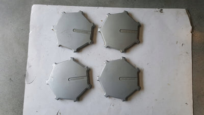 VW PASSAT B3 DEKIELKI KAPSLE DO FELG ORYGINALNE KOMPLET 4 SZT 357601149