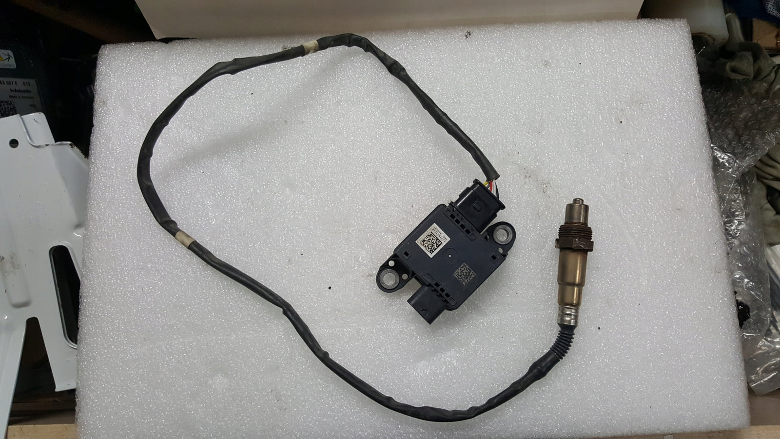 Sonda lambda czujnik NOX VW CRAFTER 2.0 TDI 03N906261D demontaż