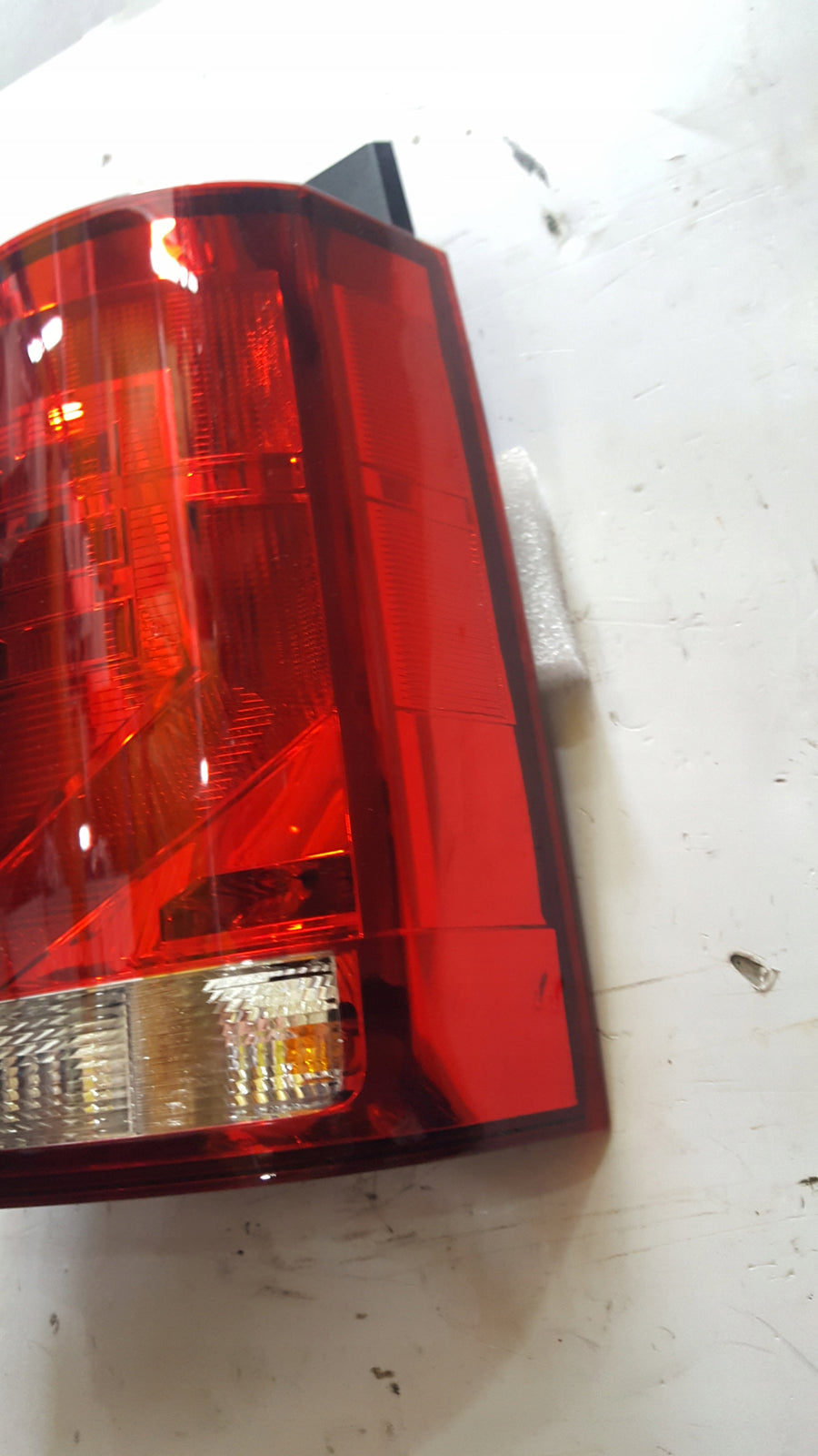 VW TRANSPORTER CARAVELLE MULTIVAN TYLNA PRAWA LAMPA KLAPA T6.1