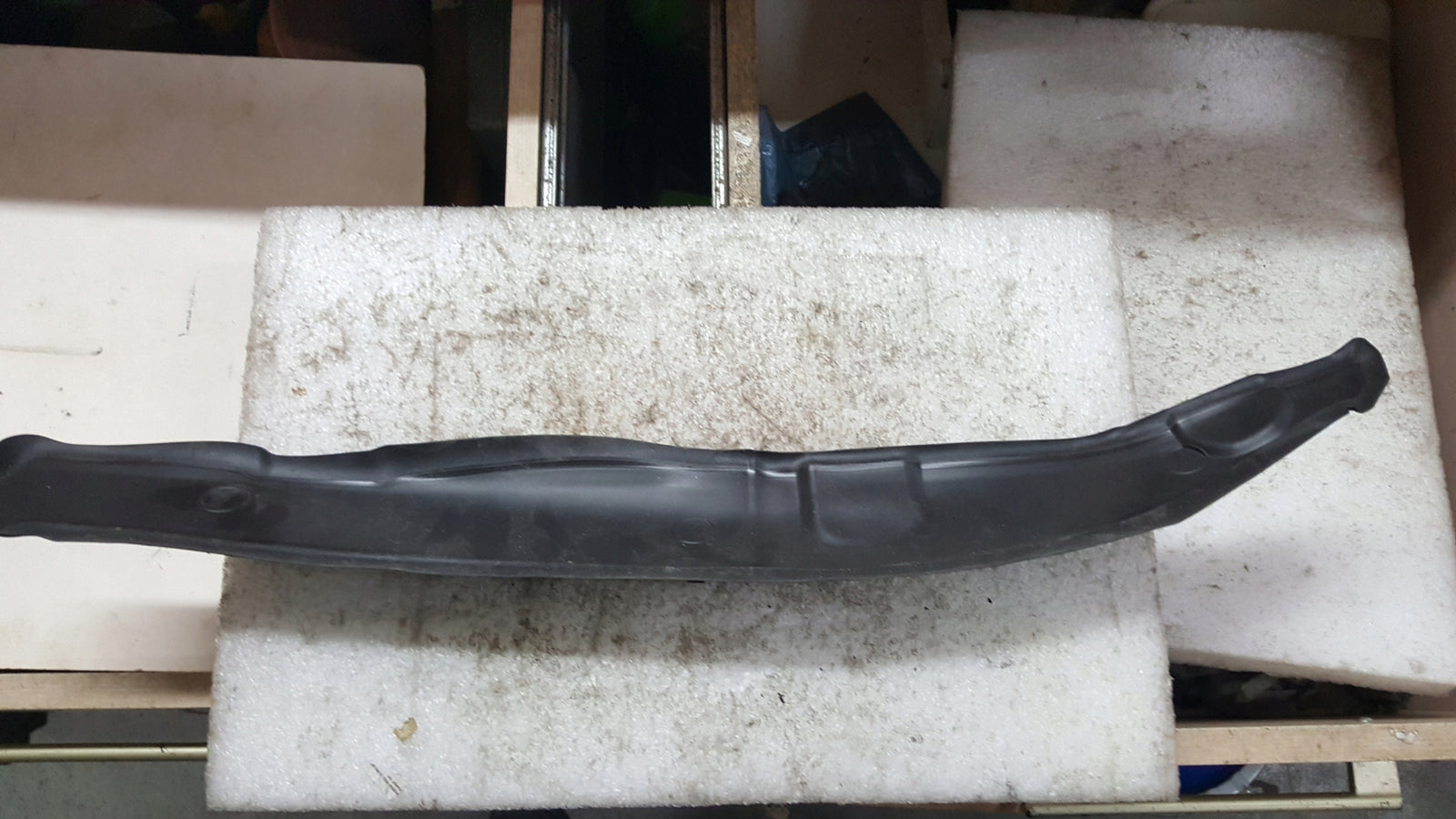 Osłona błotnika prawa 5H0821112 Golf VIII Nowa Oryginalna