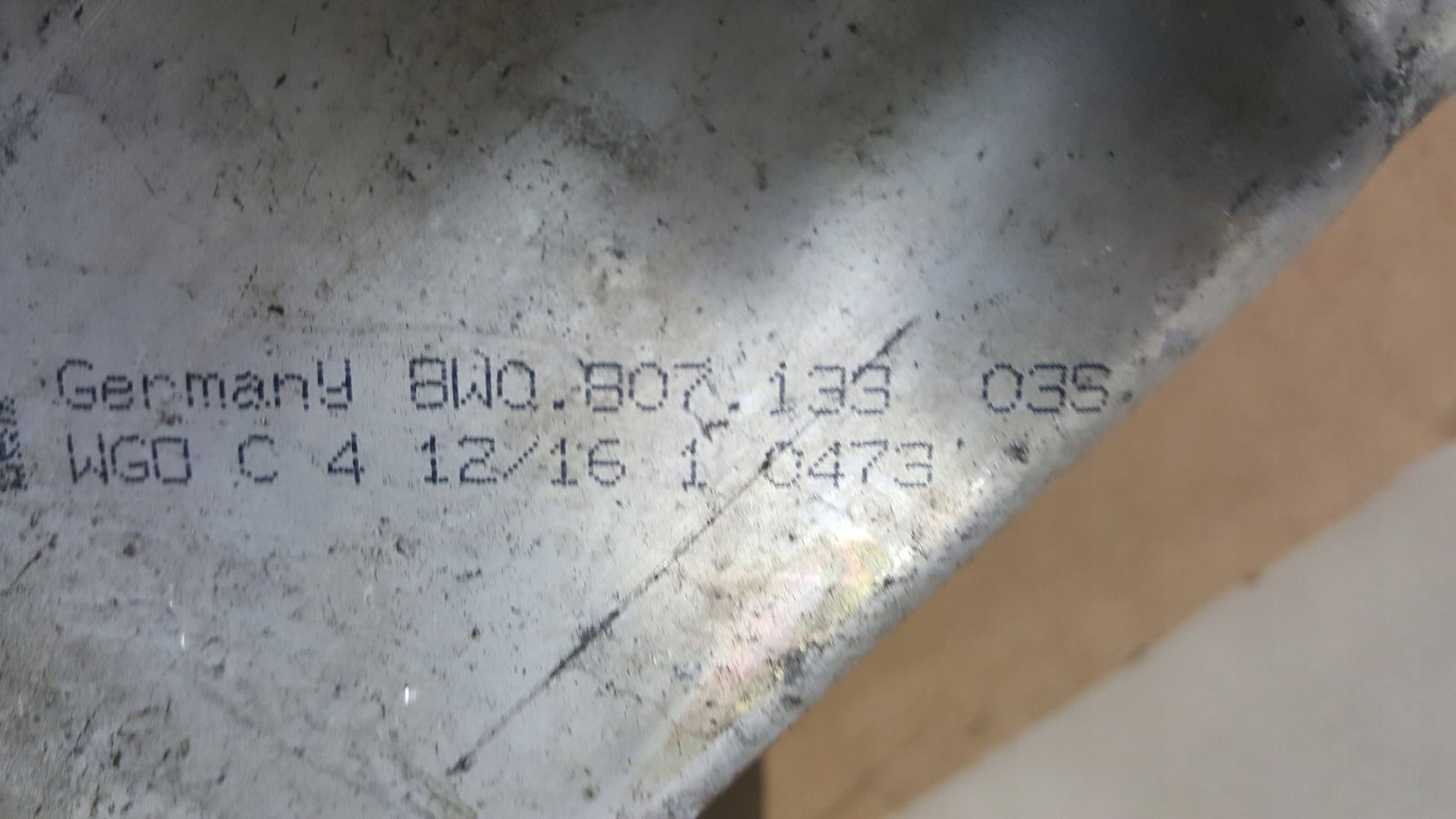 STREFA ZGNIOTU LEWA WZMOCNIENIE 8W0807133 AUDI A4 B9
