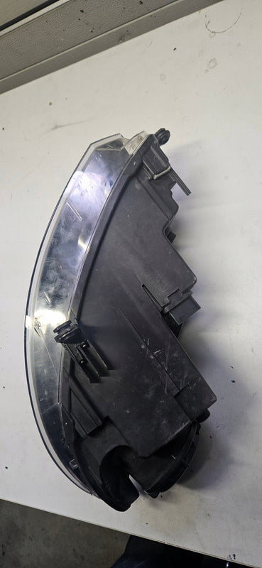 Pr reflektor Vw Golf 6 Plus 5M1941006G 2009r