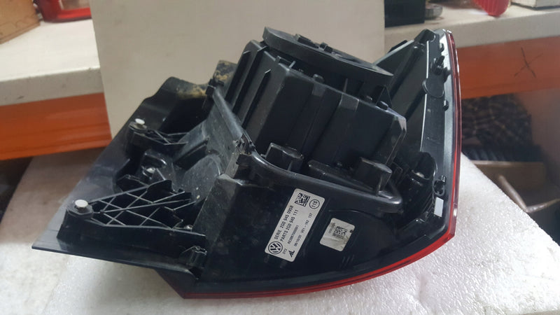 Lampa tylna lewa LED VW POLO 6 2G0945095B demontaż