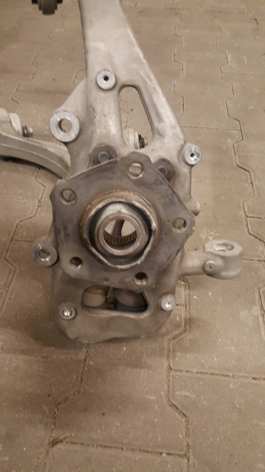 AUDI RS6 4K C8 4.0 TFSI ZWROTNICA PRAWA PRZÓD WAHACZ 4K0407560D