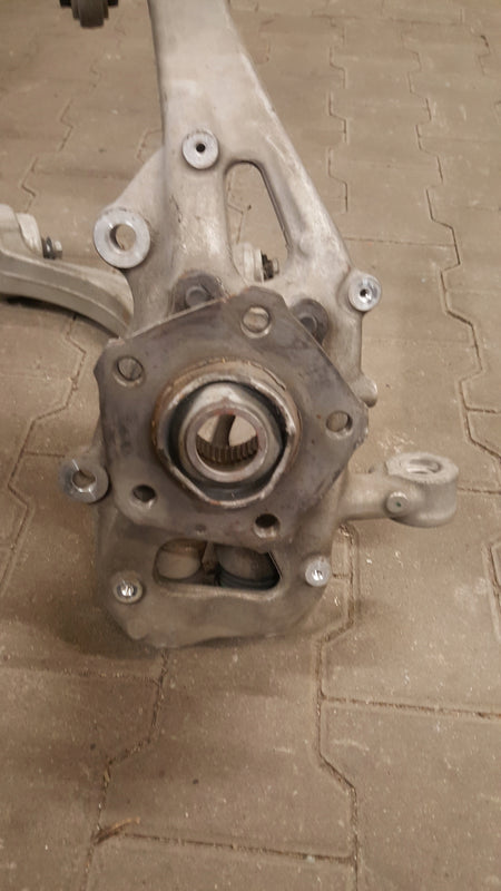 AUDI RS6 4K C8 4.0 TFSI ZWROTNICA PRAWA PRZÓD WAHACZ 4K0407560D