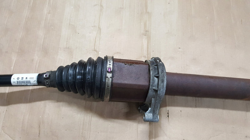 PÓŁOŚ PRAWA Z PRZEGUBAMI VW T6 MULTIVAN 7LA407274H