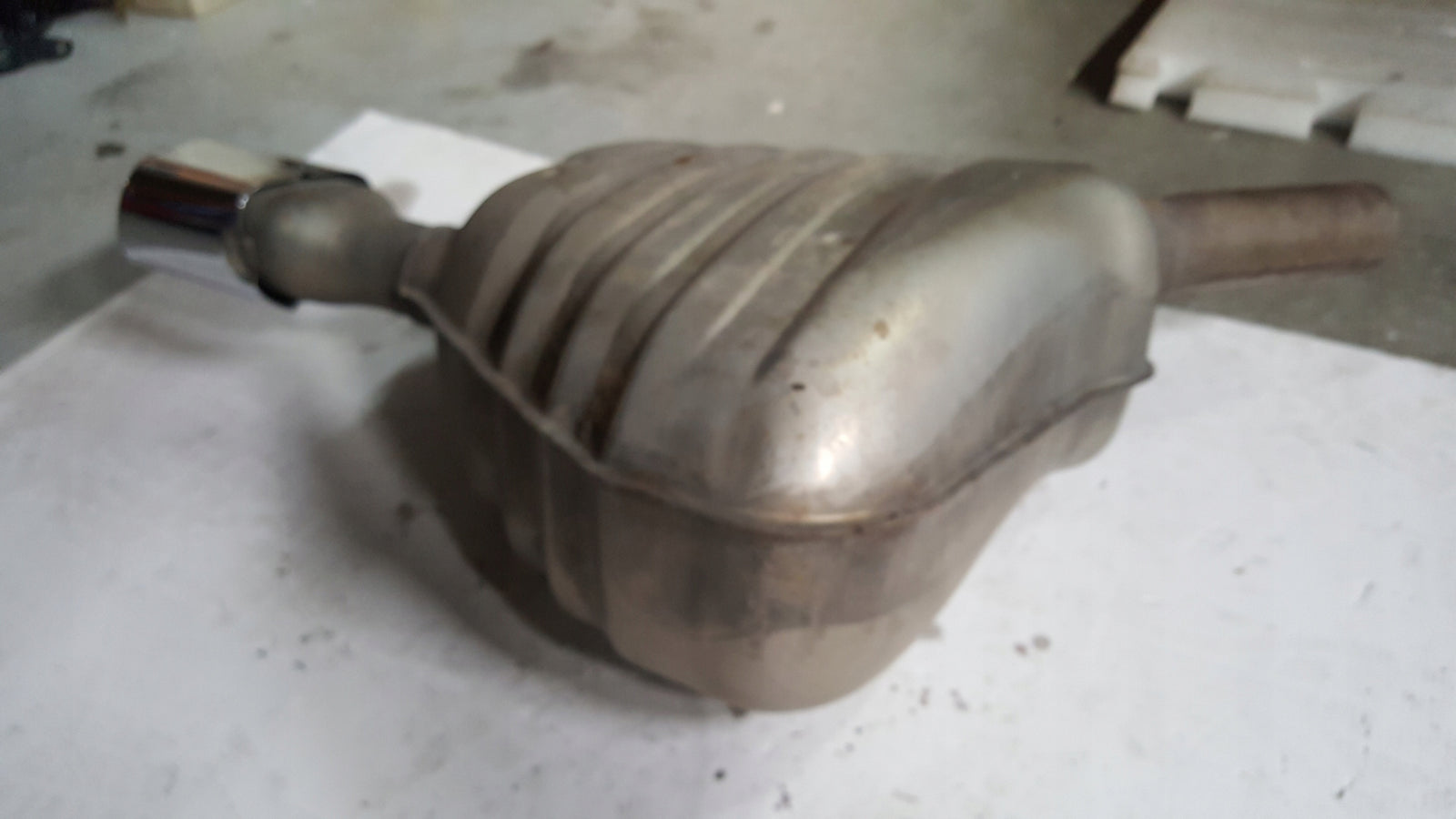 Tłumik końcowy AUDI A6 C7 4G0253611M demontaż