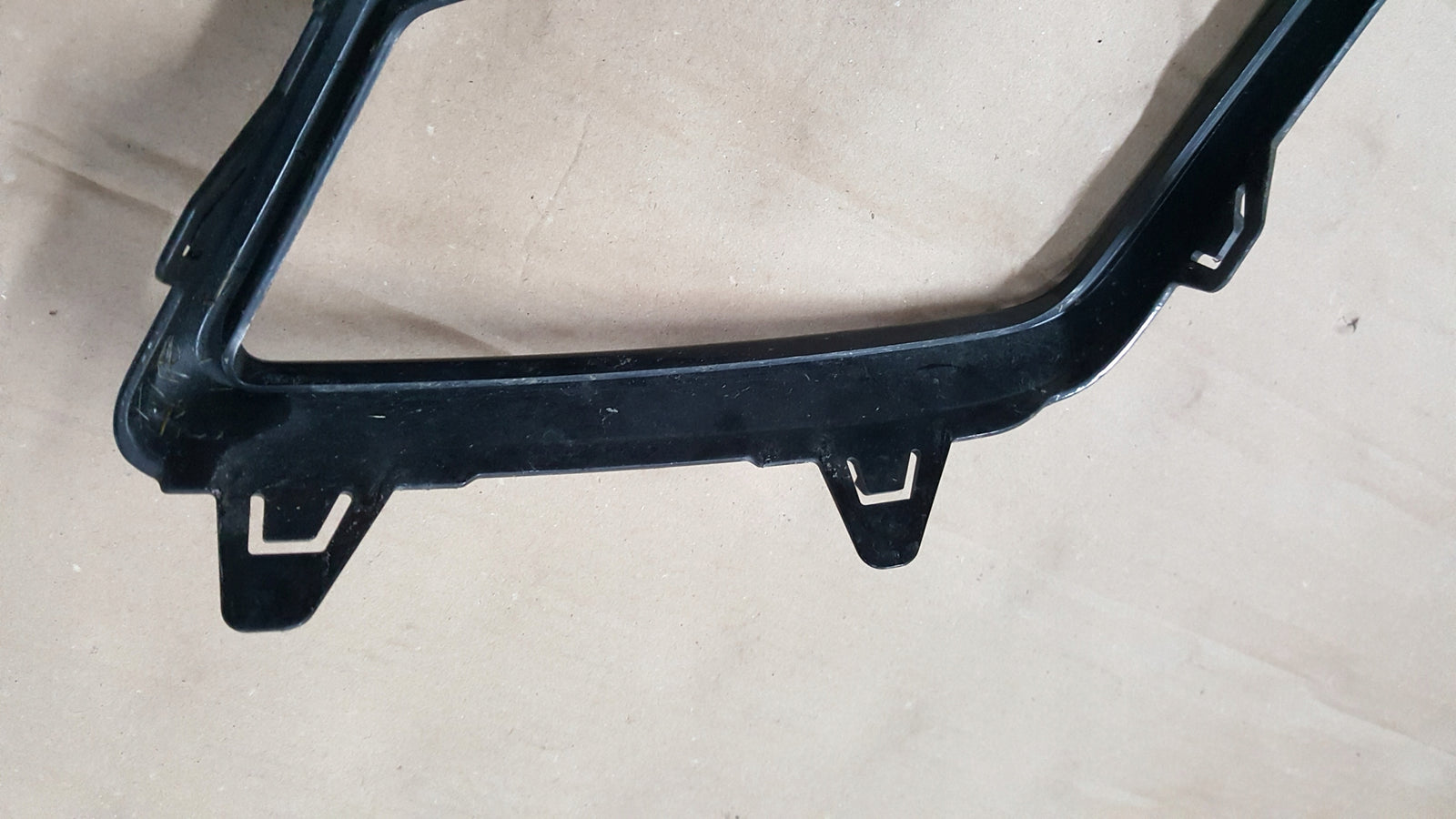 Seat Ibiza V 5 6F0 FR 17-21 Atrapa Kratka Zderzaka Prawa Przód 6F0853666C
