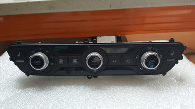Panel klimatyzacji AUDI A4 B9 A5 8W0820043Q