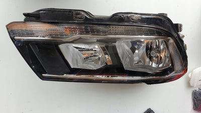 Pr reflektor Vw Tiguan 5NB941006B 2018r DEMONTAŻ