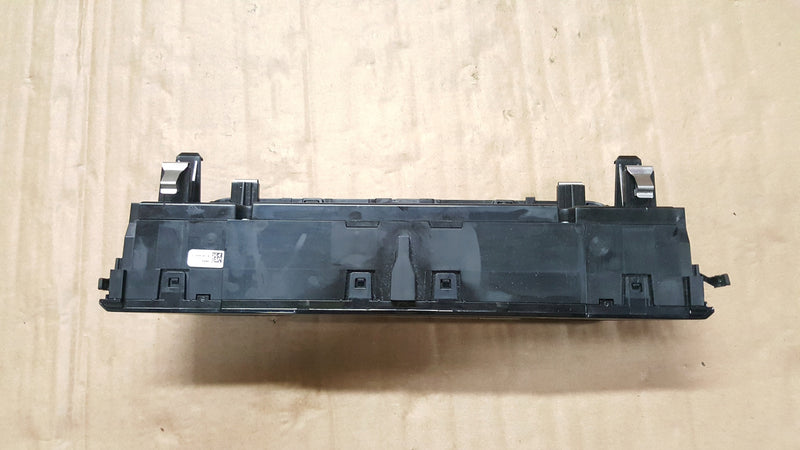 PANEL KLIMATYZACJI AUDI Q4 E-TRON 89A820043A