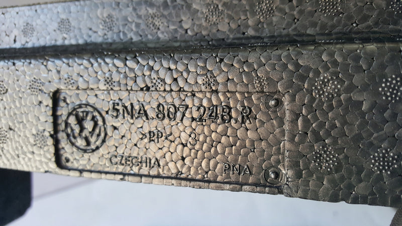 Absorber pianka zderzaka przedniego VW TIGUAN 5NA807248R demontaż