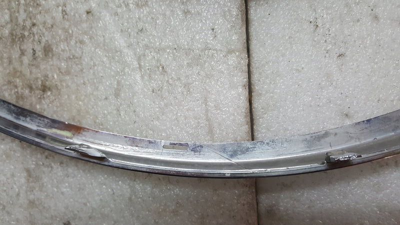 VW PASSAT B5 FL LISTWA ZDERZAKA CHROM LEWA 3B0807243