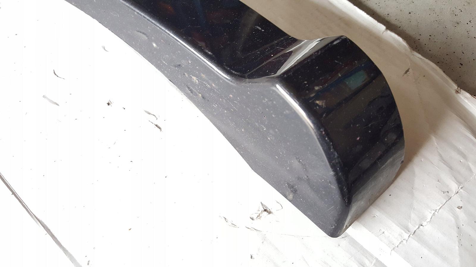 Listwa błotnika PR tył AUDI Q5 80A853818B demontaż
