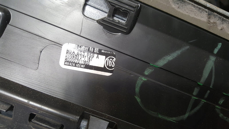 Listwa drzwi lewy przód AUDI Q5 80A853959A CARBON