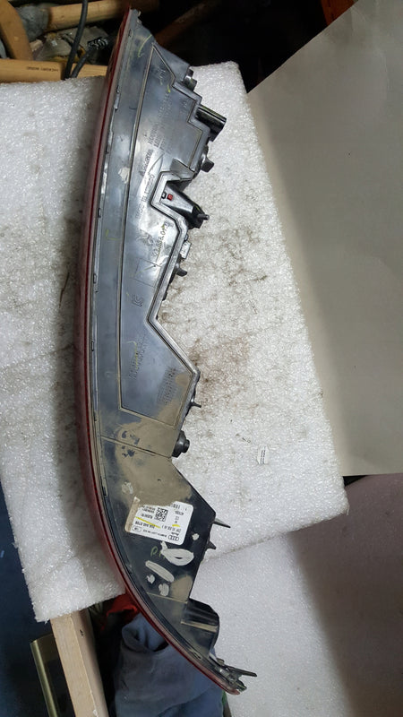 Lampa w zderzak prawy tył AUDI Q5 80A945070B demontaż