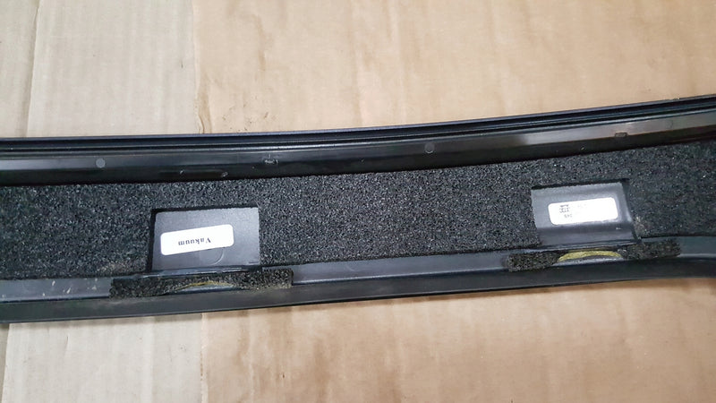 AUDI R8 SPYDER LISTWA LEWA OSŁONA SŁUPKA 4S7853265