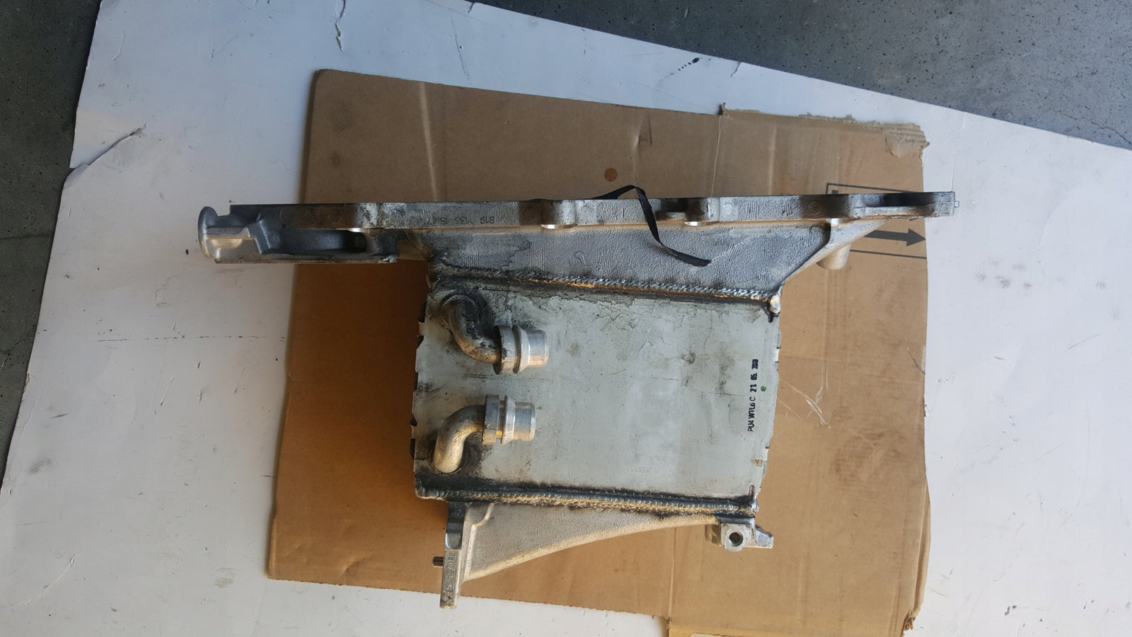 kolektor ssący VW Audi Skoda Seat TDI 04L129766BB