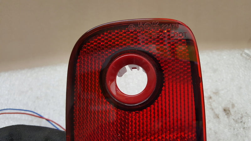Lampka LED zderzaka tylnego lewa strona VW ID.BUZZ 1T3945403 demontaż