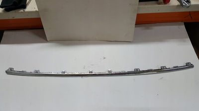 Listwa chrom zderzaka przedniego AUDI A6 (C7) 4G0807578 demontaż