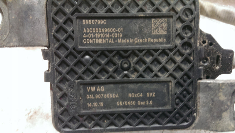 Sonda lambda VW AUDI 04L907805DA demontaż