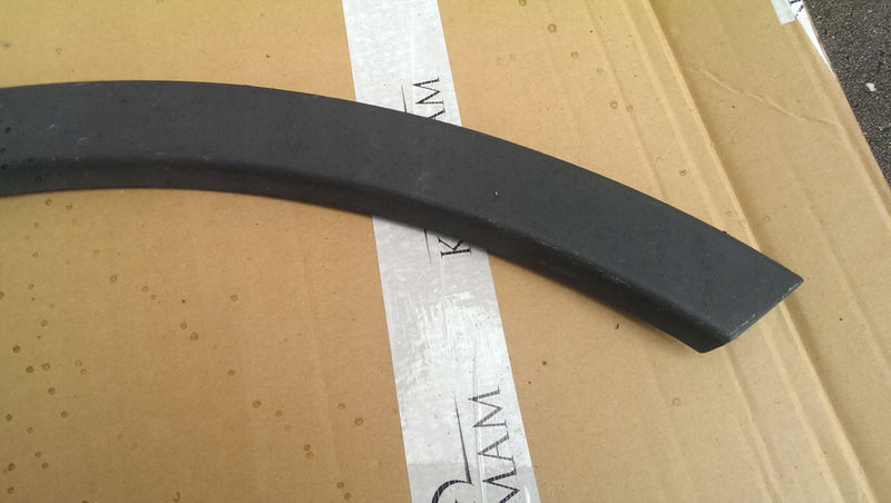 Listwa błotnika lewy tył AUDI Q7 4M0853817