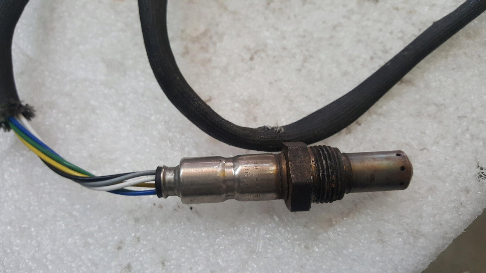 Sonda lambda czujnik NOX AUDI A4 B9 A5 8W0907807AL demontaż
