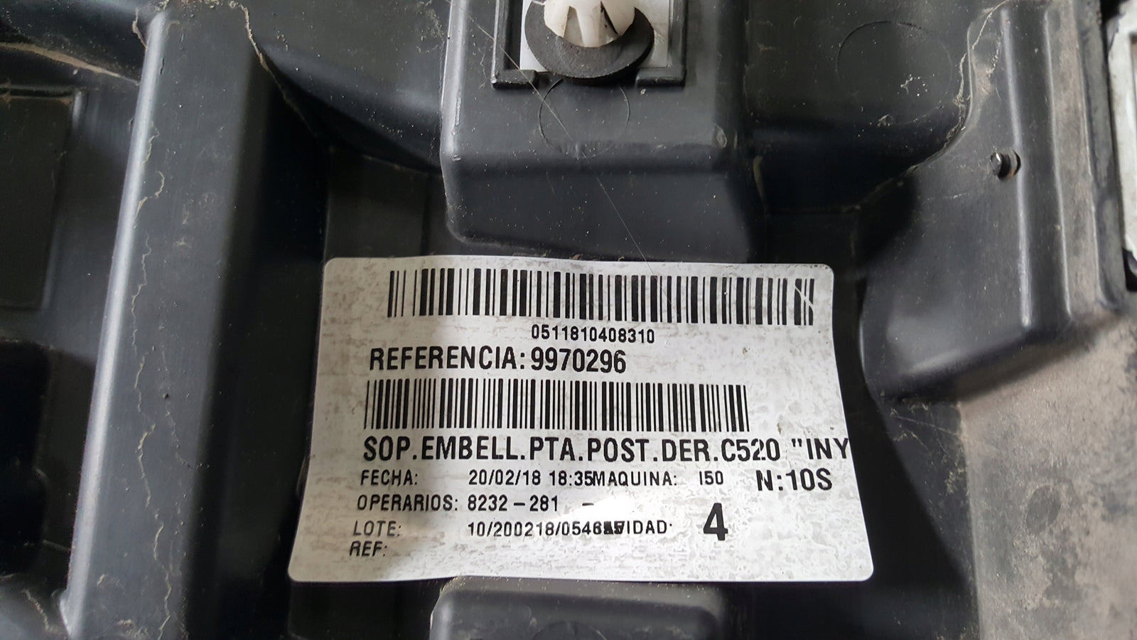 Listwa drzwi prawy tył FORD KUGA II CV4J-S24902-AGW demontaż