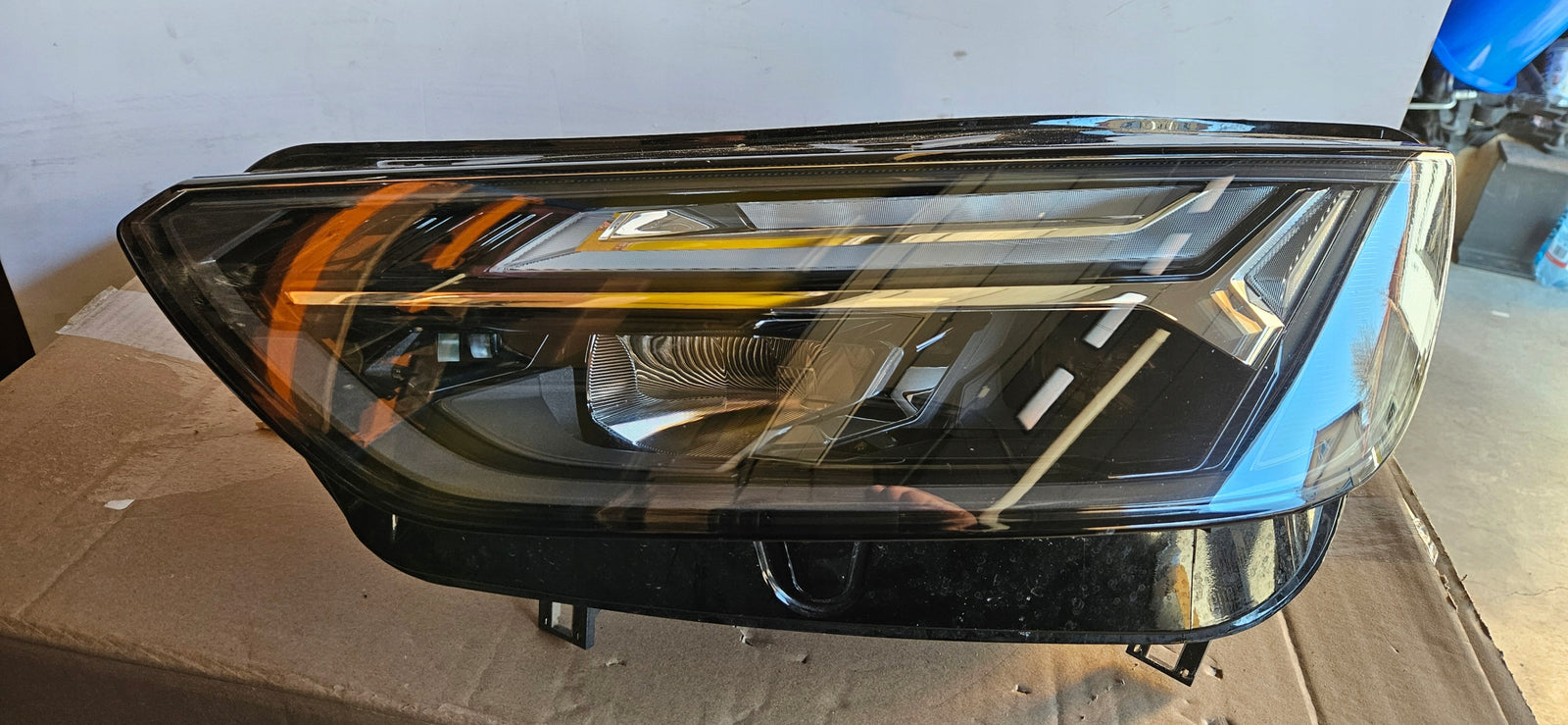 80A941033F IDEAŁ !! Pr kompletny FUL LED MATRIX Audi Q5 SQ5 2021r