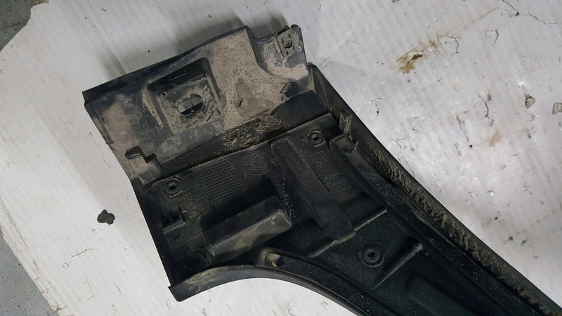 Listwa błotnika lewy tył VW TAIGO 2G7854817B demontaż