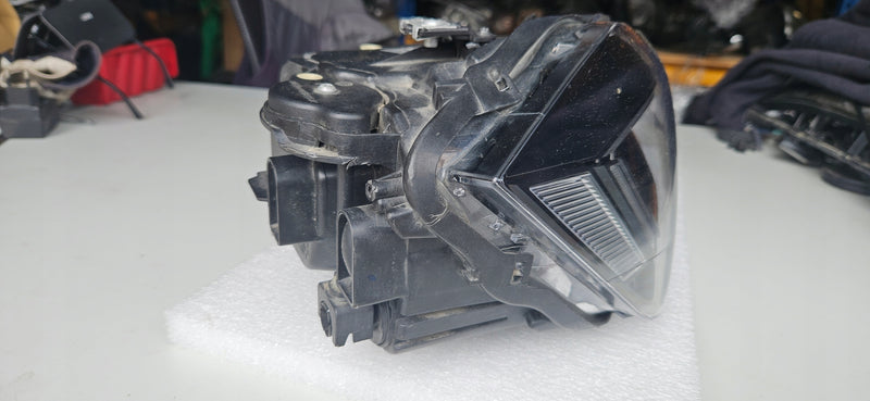 Pr FULL LED Vw POLO 2G1941036B 2018r DEMONTAŻ