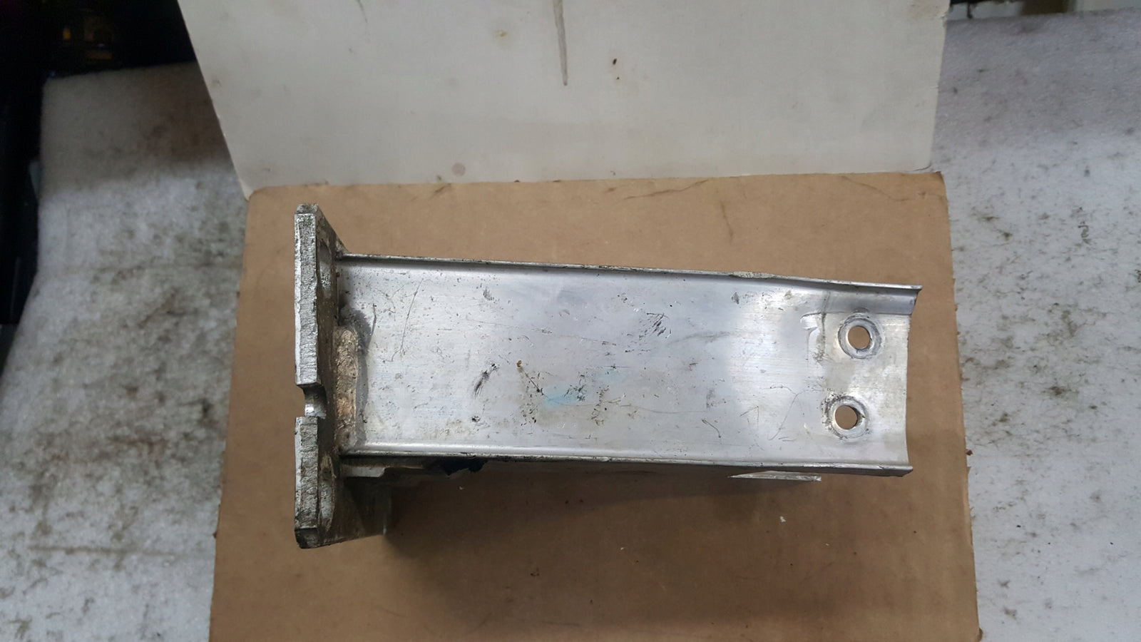 Strefa zgniotu lewa przód Audi A4 B8 A5 8K0 LIFT 8K0807133D