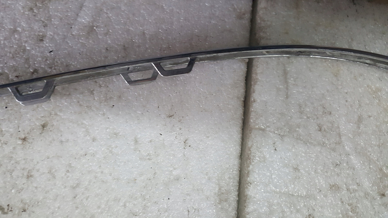 VW PASSAT B7 3AF 10-14 LISTWA CHROM ZDERZAKA PRAWA TYLNA TYŁ 3AF807460