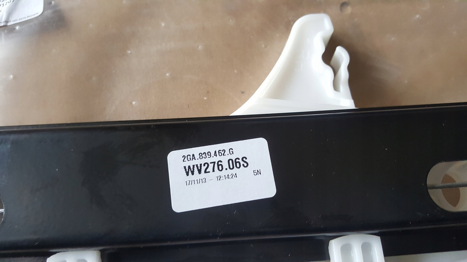 NOWY ORYGINALNY podnośnik szyby prawy tył VW T-ROC 2GA839462G