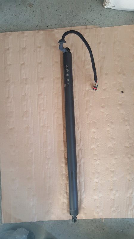 SQ5 80A Q5 SIŁOWNIK AMORTYZATOR KLAPY BAGAŻNIKA TYŁ 80F827851B