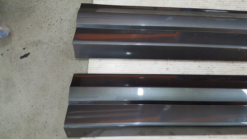 Listwa drzwi prawy przód AUDI Q3 8U0853960D