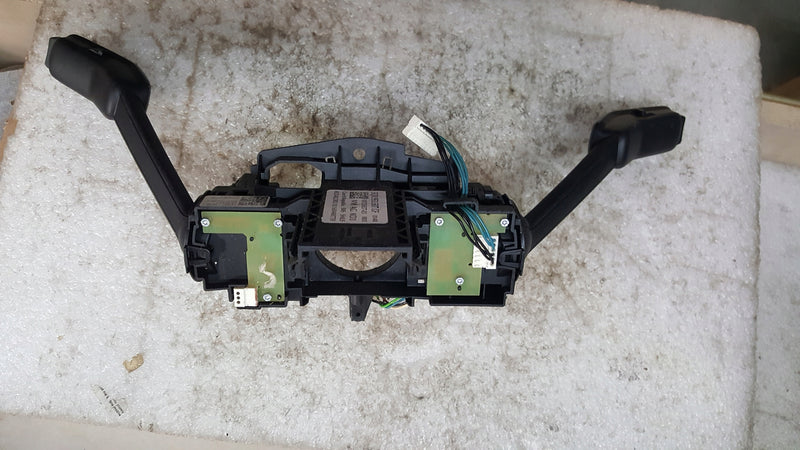 SKODA OCTAVIA III MANETKI PRZEŁĄCZNIKI 5Q0953507GF 5Q0953513T