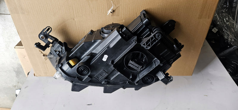 2GA941036H pr VW T-ROC FULL LED 2019r EUROPA