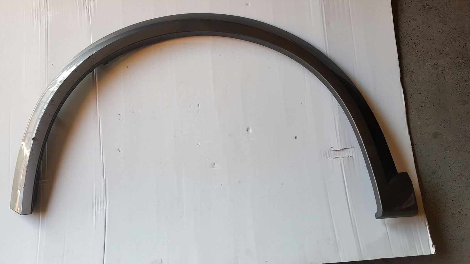 Listwa błotnik LE przód CUPRA FORMENTOR 5FF853717G