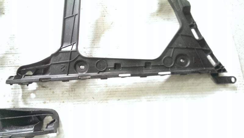 Ślizgi zderzaka L+P tył AUDI Q7 4M0807453A/454A