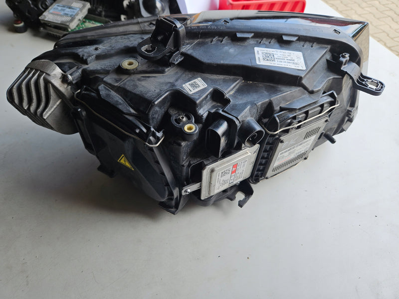 Le kompletny xenon LED Audi Q5 8R0941031C IDEAŁ!