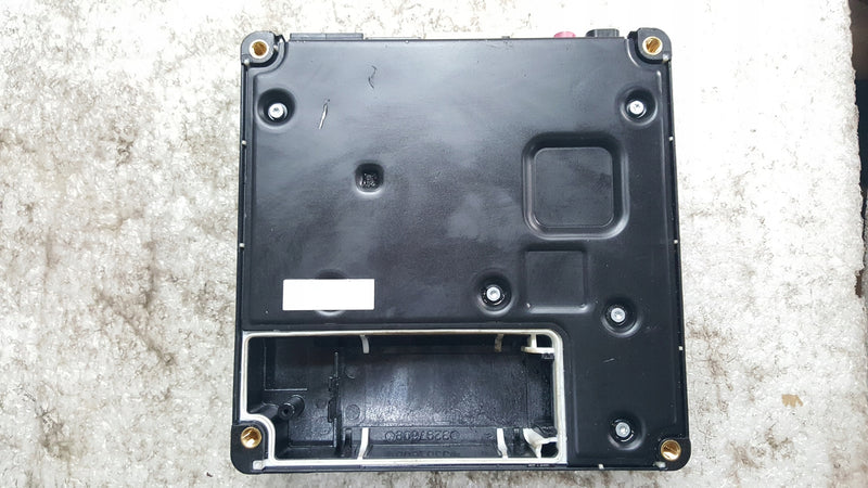 Sterownik moduł SOS-- AUDI A4 (B9) A5 RS4 RS5 4KE035282C demontaż