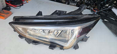 Le reflektor FUL LED Cupra Born 10F941007H 2023r