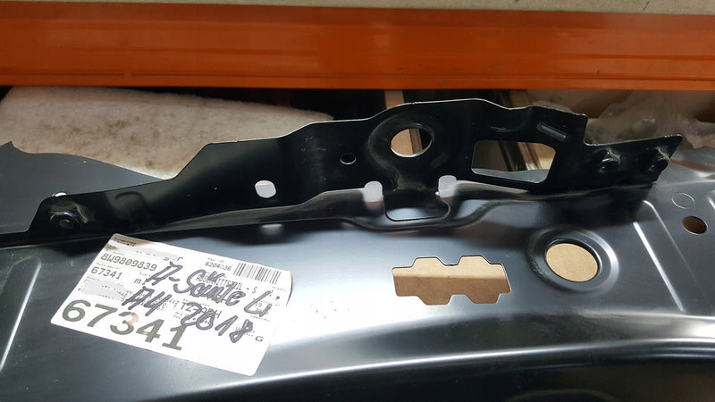 AUDI A4 B9 LEWY SŁUPEK PRZÓD NOWY IDEALNY 8W9809839